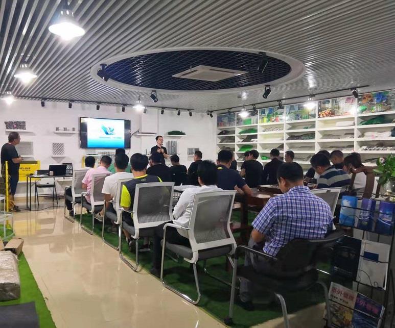 三人行，，，，，，必有我师----公司组织开展营业员内训-太阳城官网